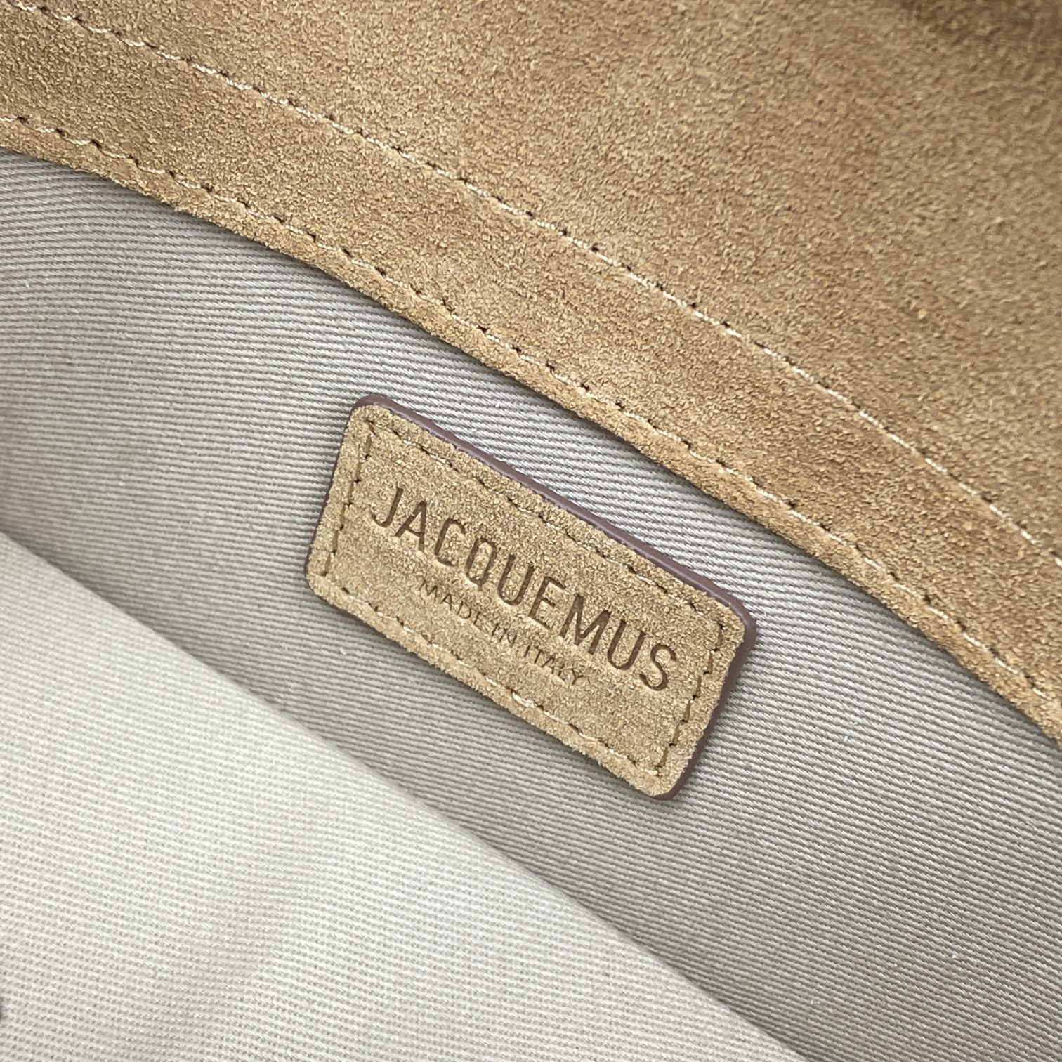 Jacquemus Satchel Bags